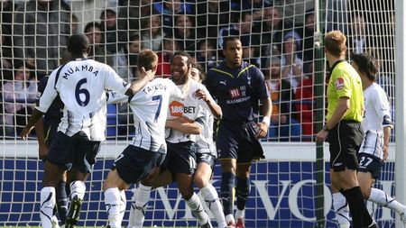 Gripa porcină face victime în Premier League!**