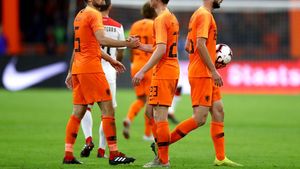 A pus pe jar giganții Europei! Real Madrid îl vrea, City pune pe masă 70 de milioane de euro, dar el anunță: "Sunt flatat că Barcelona se gândește la mine"