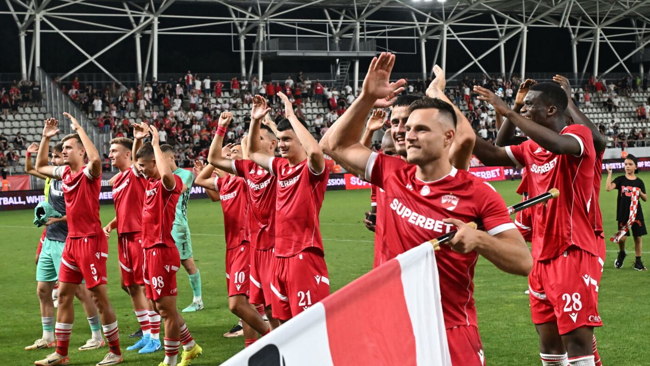 Imaginile cu Dennis Politic în timp ce o înjură pe FCSB, scoase de la „naftalină” de fanii lui Dinamo