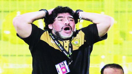 "Nesimțitul" Olăroiu l-a executat pe Maradona!** Al Ain - Al Wasl 2-0