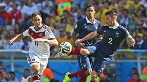 Francezul Debuchy a confirmat că va juca la Londra din sezonul viitor: "La revedere Brazilia, bună ziua Arsenal"