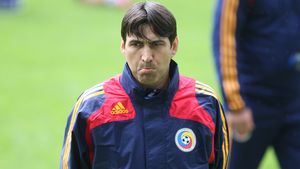 Pițurcă: "Plecăm cu fruntea sus de la Euro"