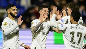 Nota lui Dennis Man după cel mai bun meci la PSV, în care a marcat primul gol pentru olandezi