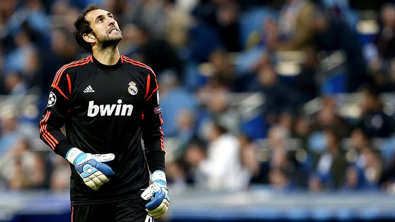 Courtois va avea concurență serioasă în la Chelsea. Antonio Conte vrea să aducă un câștigător al Ligii Campionilor