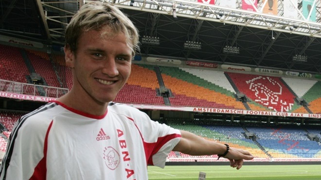 "Mie nu-mi place să citesc, că-mi lăcrimează ochii!"** Vezi vorbele de duh care i-au făcut "celebri" pe oamenii de fotbal!