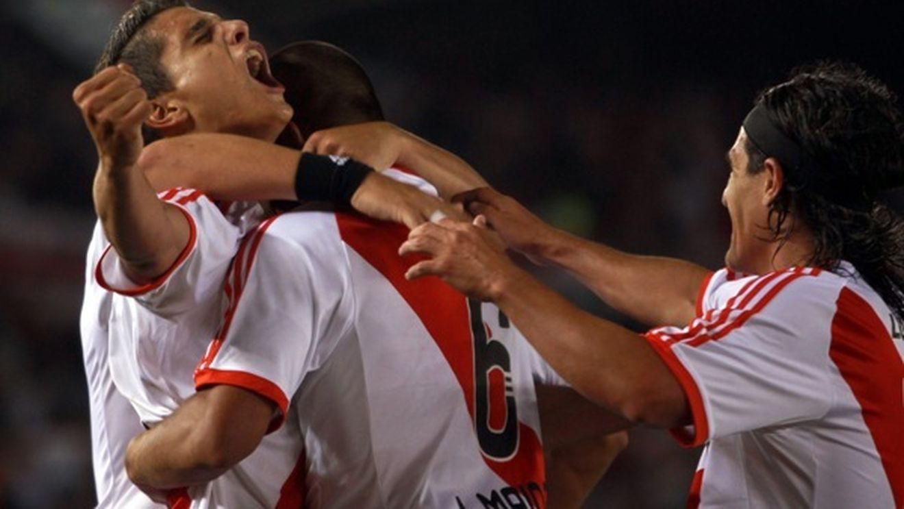 VIDEO Super-clasicul Argentinei, decis de un singur gol! River câștigă contra Bocăi după 3 ani de secetă!