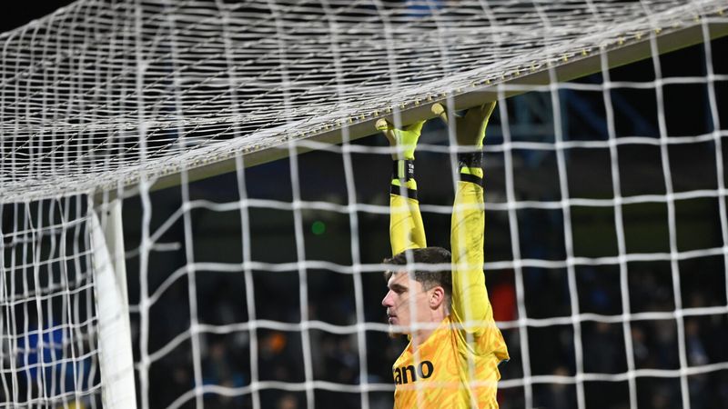 Dinamovistul cu nume de legendă l-a analizat pe Ștefan Târnovanu de la FCSB: „E bun, dar se precipită. E prea agitat”. EXCLUSIV