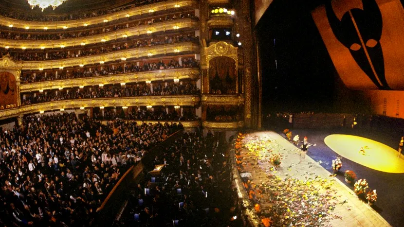 Un balerin de la Teatrul Bolșoi a murit în urma unui accident pe scenă