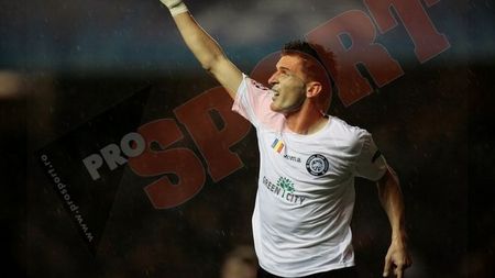 "Cel mai bine e să nu fii băgat în seamă, iar la final să te bucuri!** Mi-aș dori ca Dan Petrescu să fie antrenorul anului!"