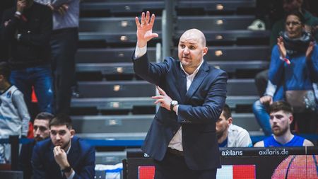 Antrenorul SCMU Craiova, Vitaly Stepanovski, va fi şi selecţioner al Ucrainei. Spune că a avut o ofertă şi din partea FRB, dar a ales naţionala ţării sale