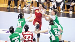 Cristina Neagu: "Sunt vindecată! Știu că voi redeveni ce am fost, poate chiar mai mult!"** 
