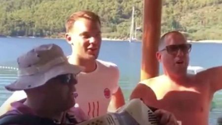Scandal cu Manuel Neuer: filmat cântând o melodie nazistă! VIDEO