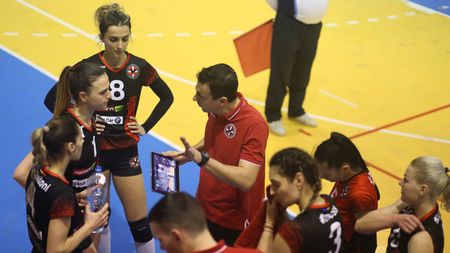 Scandal imens în voleiul românesc! Agroland Timișoara, una dintre puținele echipe private din țară, îi aduce acuzații grave președintelui federației: "Nu-și va duce mandatul la bun sfârșit". Dezvăluiri