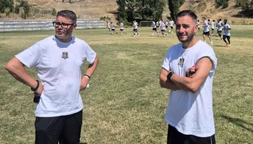 Ștefan Bărboianu a revenit pe gazon ca jucător, în Liga 4, iar la echipă e coleg cu un alt ”secund” al lui Flavius Stoican la CS Drobeta