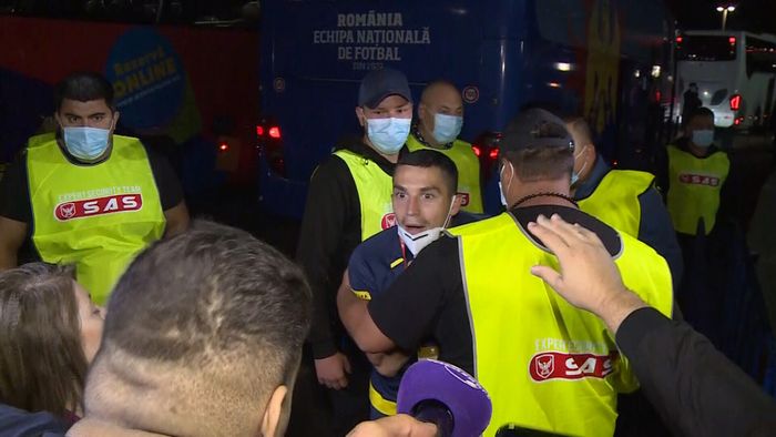 Momente tensionate la „Arena Națională” după România - Liechtenstein 2-0. „Rușine să vă fie!” Nicolae Stanciu, explicații pentru suporteri