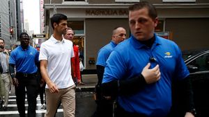 Ruptura dintre Novak Djokovic și regimul din Serbia escaladează! Ce s-a întâmplat la 24 de ore după ce pictura murală a tenismenului a fost vandalizată la Belgrad. FOTO