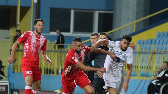 UTA - Gaz Metan Mediaș 0-1. Oaspeții dau lovitura la Arad, unde s-a strigat „Demisia”