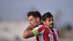 INTERVIU | Paul Anton a schimbat echipa în ziua în care se agită apele la Dinamo. Cum vede "suporterul" din Rusia trupa lui Bratu fără cei mai buni jucători și ce șanse are FCSB să pună mâna pe Nistor: "Nu vreau să intru în detalii"