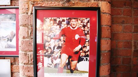 FOTO La bere cu Jamie Carragher! ProSport, în pub-ul fundașului "cormoranilor"