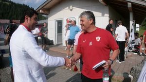 "Cristi nu e în regulă! Nu poți lua medicamente cu pumnul din cauza fotbalului"** Ando, despre retragerea lui Borcea