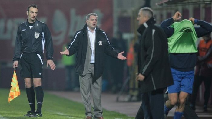 "Nu pot să-i țin pe Grigorie și Cesinha cu forța la Rapid!"** Vezi pe cine a cerut Șumi în locul celor doi mijlocași!