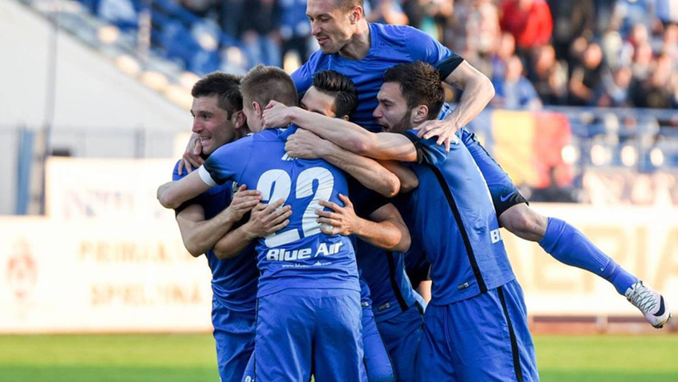 Ieșenii țintesc un nou succes, al patrulea consecutiv. Prunea: "Trebuie să batem pentru a rămâne pe primul loc!". Vizită surpriză la vestiare