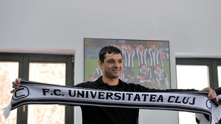 "Ganezul" antrenează puști!** Fostul mare internațional va debuta cu Steaua, pe banca lui "U"
