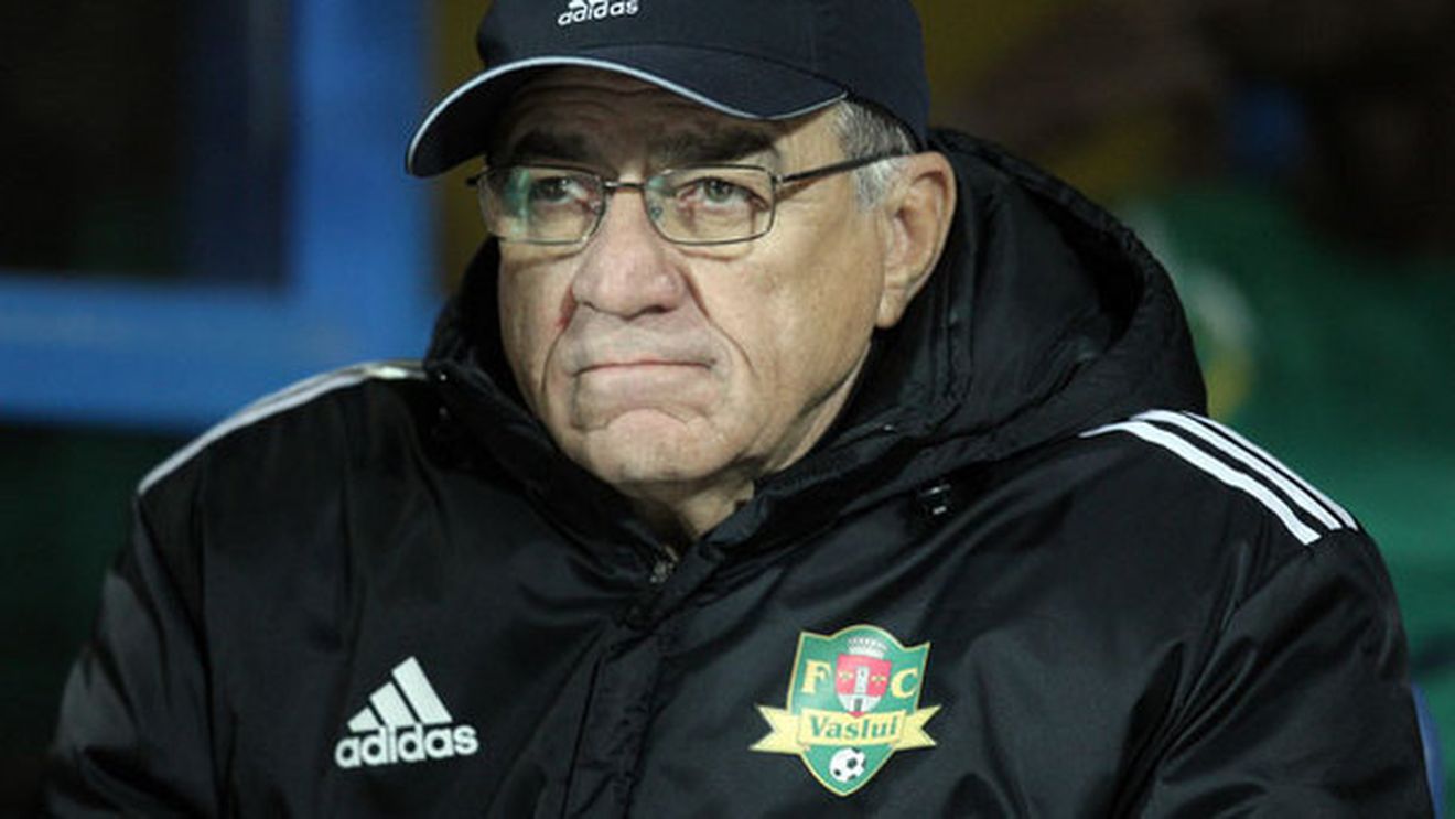 Hizo laudă Steaua și CFR!** "Felicit antrenorii și jucătorii! Sunt rezultate benefice pentru fotbalul românesc"