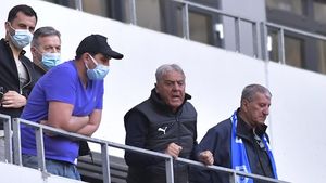 Sorin Cârțu, noi detalii în legătură cu revenirea lui Alexandru Mitriță la Universitatea Craiova. „Sunt șanse să se rezolve!”