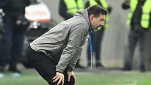 Kopic a recunoscut eșecul total cu UTA și a cerut transferuri importante, de urgență, la Dinamo: „Avem nevoie de întăriri!”