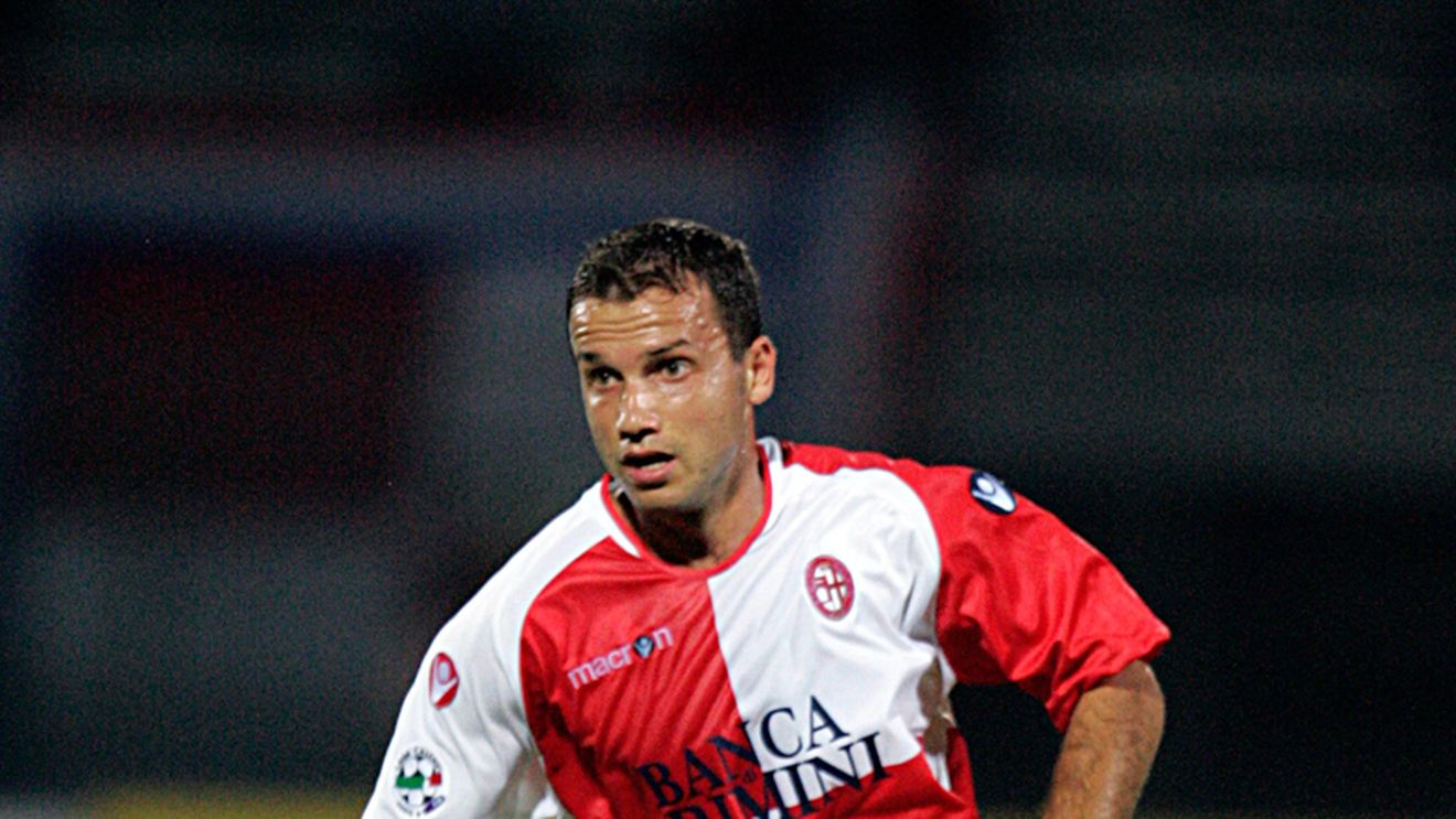 Rimini, „îngropată" de Paraschiv