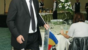 Mititelu cere o nouă atitudine** "Să nu ne mai lăsăm păcăliți de fripturile lui Sandu!"