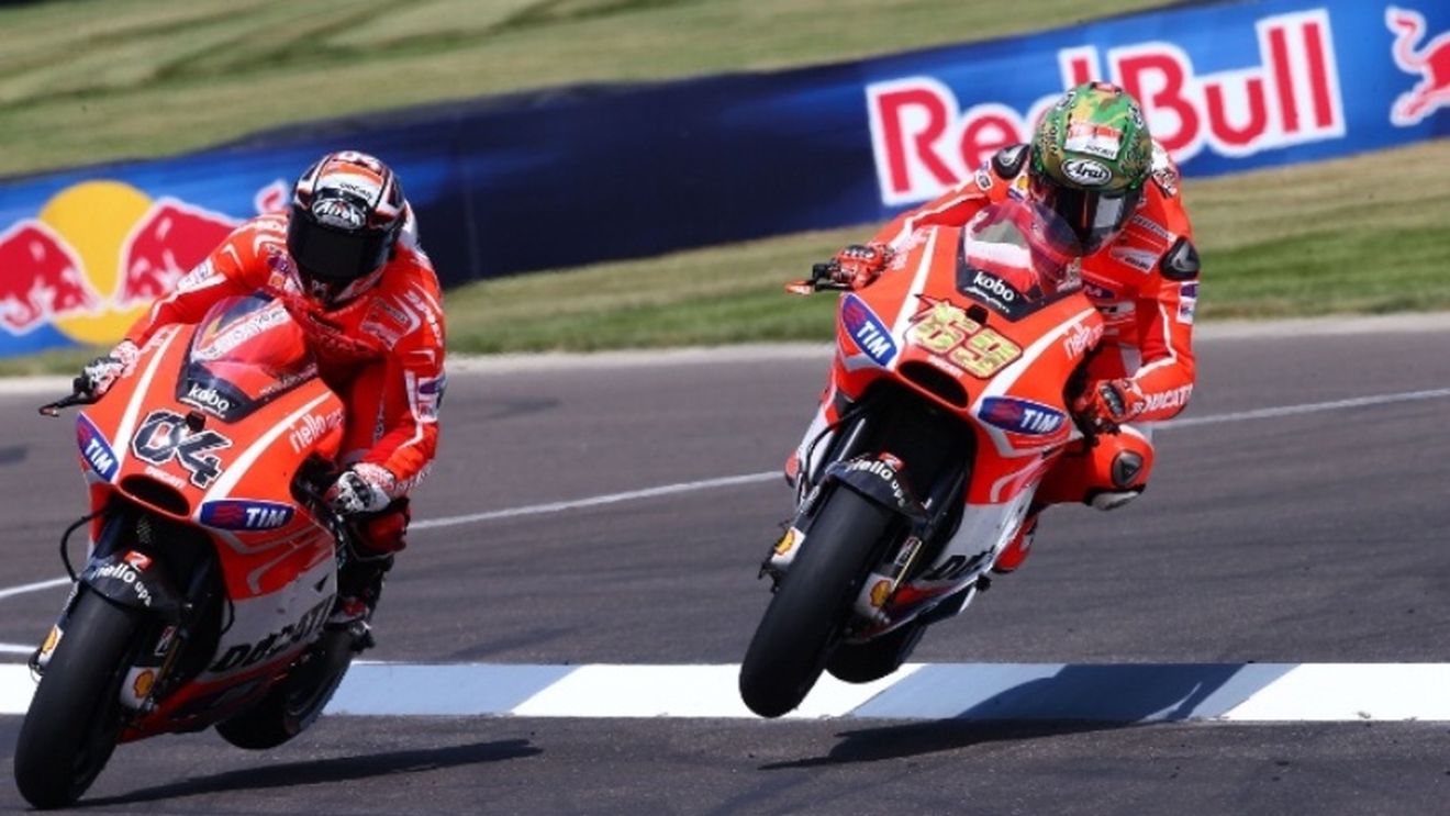 Motocicletele Ducati au decolat la Indianapolis. "A fost o manevră agresivă!"