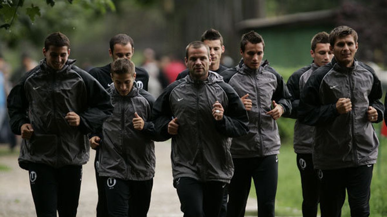 "U" copiază Spania** Pană vrea "tiki-taka"