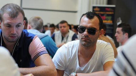 A iubit și poker-ul de mic?:) Pleșan e all-in: se află în top la Mamaia PokerFest