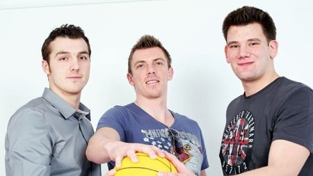 Naționala lui Vlad Hagiu se ciocnește marți cu Italia în Liga Mondială