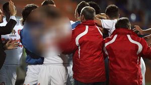 Se anunța o SENZAȚIE a Ligii I, dar e "gata" de EXPORT!** A dat probe la Bayern și le lasă cu ochii în soare pe Steaua și Dinamo!