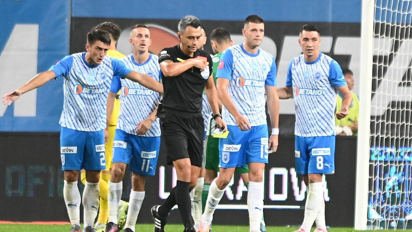 Vassaras distruge cei mai buni arbitri români! După Kovacs și Colțescu, grecul îl pune la zid şi pe Feşnic, după ce a dat cartonaș roșu incorect: „Nu e ocazie evidentă de gol” | VIDEO