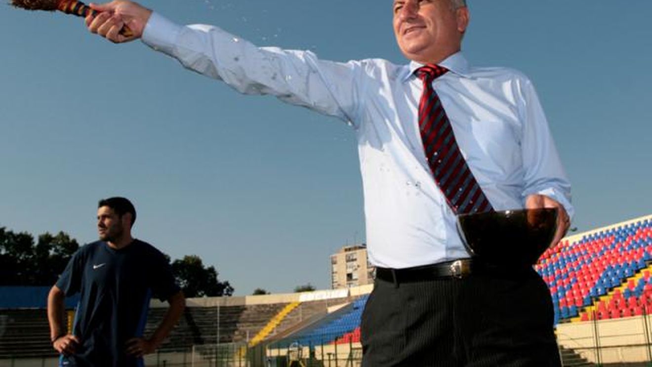 Bucur, fericit că echipa va juca pe nocturnă