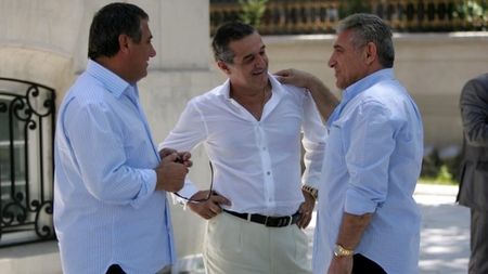 Gigi Becali și Giovanni Becali au pierdut sume colosale de bani la ruletă! Au devenit spaima cazinourilor din București, iar amicul lor îi dă în vileag: „Să fiu al naibii dacă am văzut așa ceva”