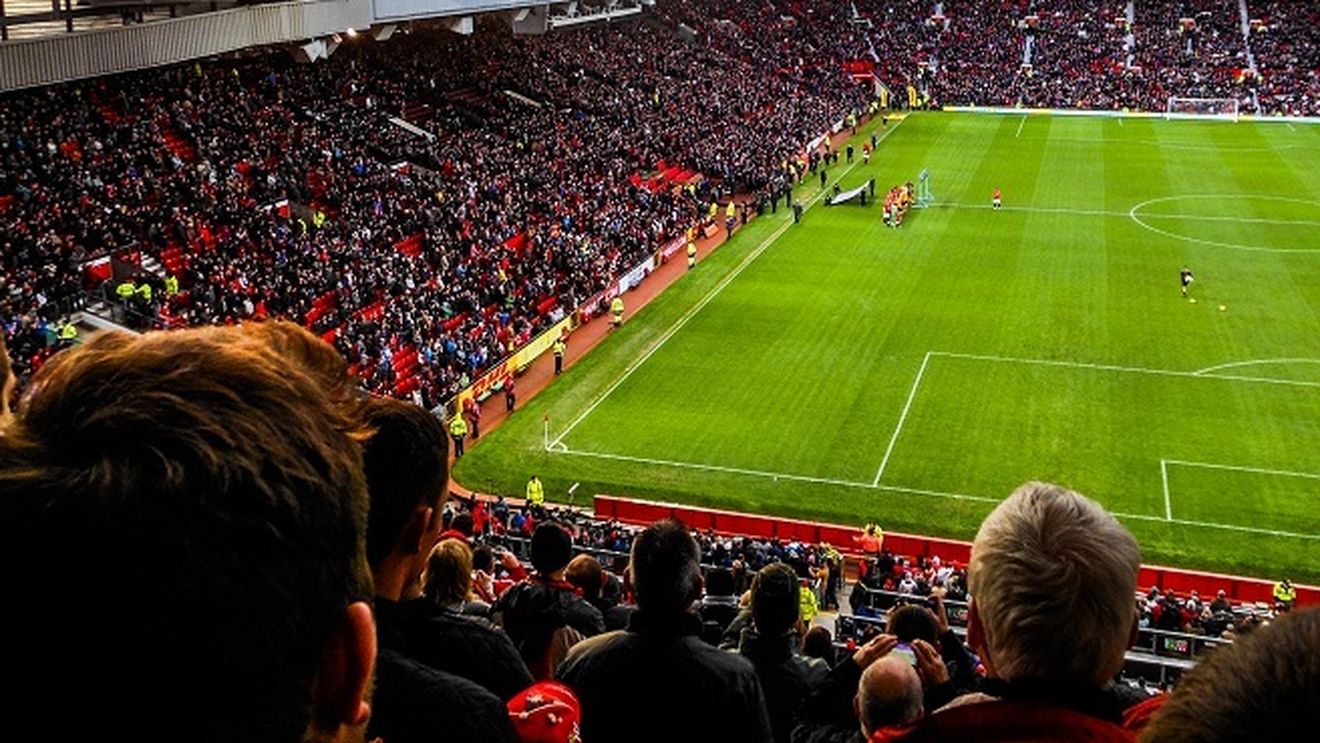 Paradoxul "Old Trafford": United a anunțat o medie de 75.189 spectatori pe meci, dar în tribune au fost mult mai puțini