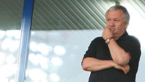 EXCLUSIV | Reacția lui Porumboiu după ce Stan l-a acuzat de tentativă de blat la un meci cu Astra Ploiești: "Recunosc! Are dreptate. Multe, multe zerouri, doar..."