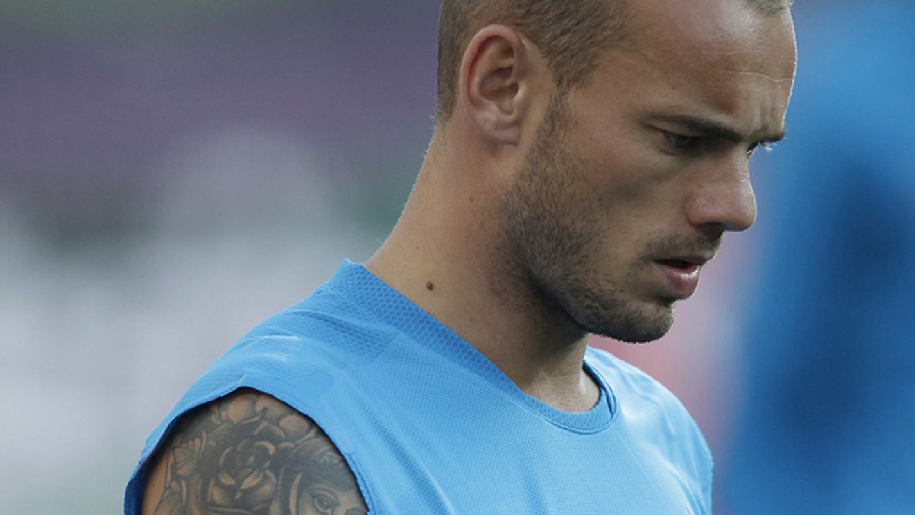 Am scăpat de Sneijder!** Vedeta lui Galatasaray s-a accidentat și nu va juca marți, contra naționalei României