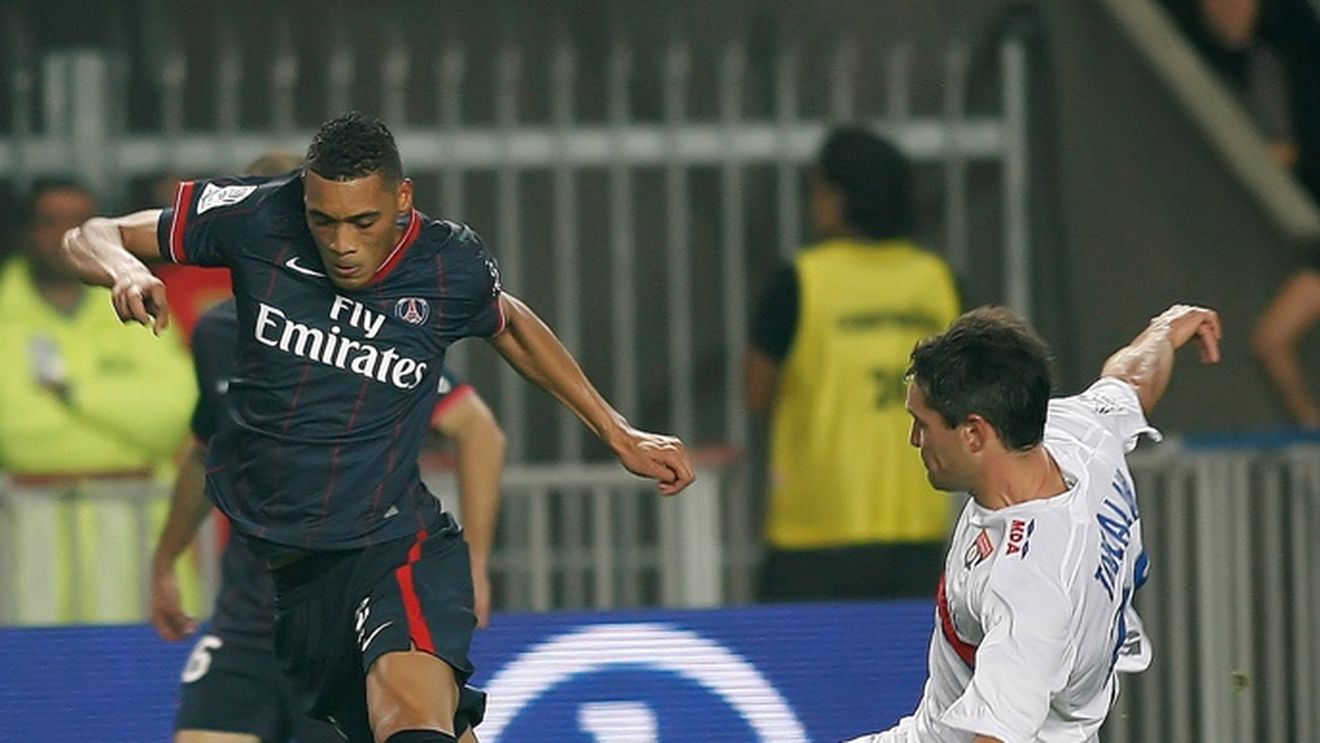 Atletico, interesată de Toulalan și Eboue!