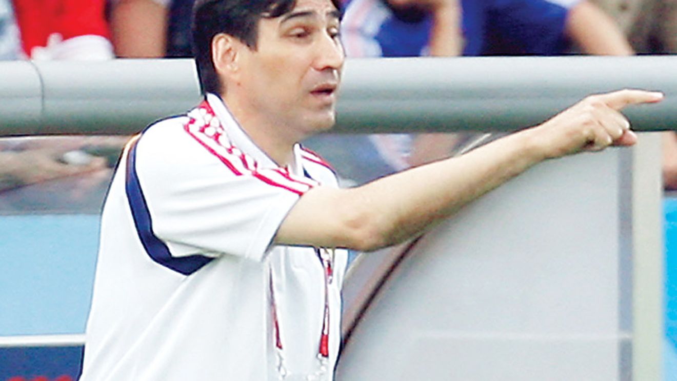 Pițurcă: "Meme este travestit"