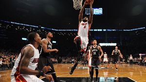 Record pentru LeBron! Al 500-lea meci cu peste zece puncte marcate!