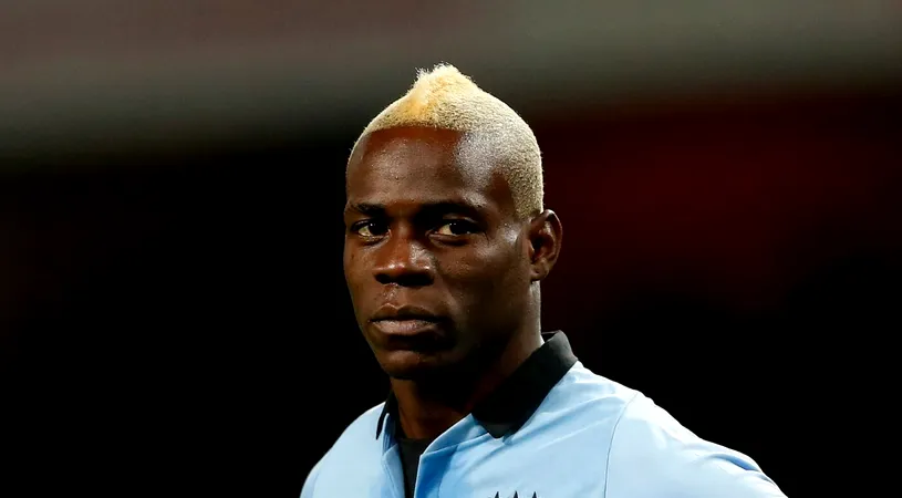 Ireal! Ce au găsit îngrijitorii de la Manchester City în dulapul lui Mario Balotelli, după ce atacantul italian a fost dat afară de club: așa ceva nu s-a mai văzut până atunci! „Au căzut din interior!”