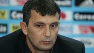 "Nu am discutat cu Mititelu după meci,** consider că Pițurcă e cel mai bun antrenor!"