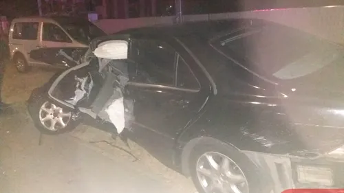 FOTO | Aproape de o nouă tragedie! Nepotul lui Ilie Balaci, implicat într-un accident grav în fața stadionului 