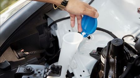 Probleme comune legate de uleiul de servodirecție și cum să le previi (P)